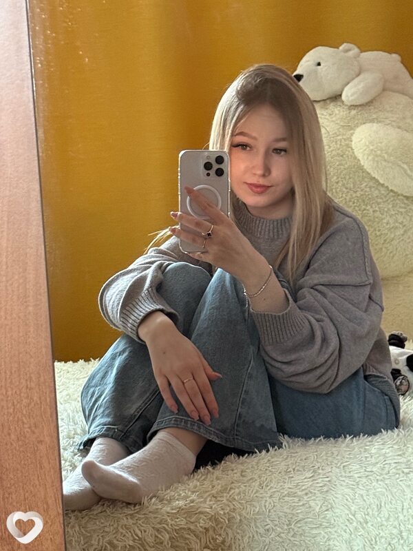 Виолетта, 19, Новосибирске — анкета №1988269
