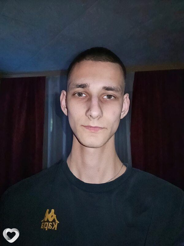 Иван, 20, Смоленске — анкета №1990119