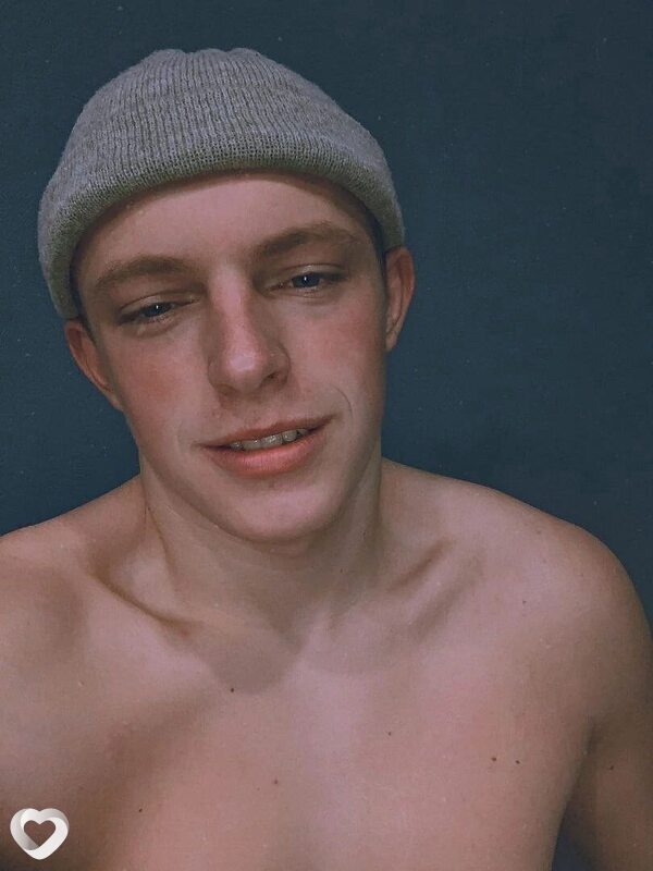 Артём, 24, Новосибирске — анкета №1989472