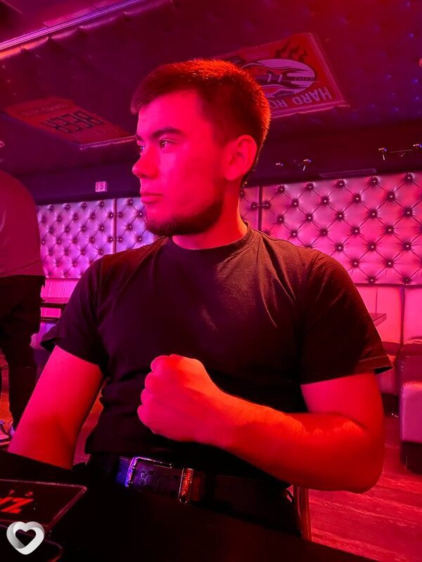 Александр, 23, Архангельске — анкета №1990058