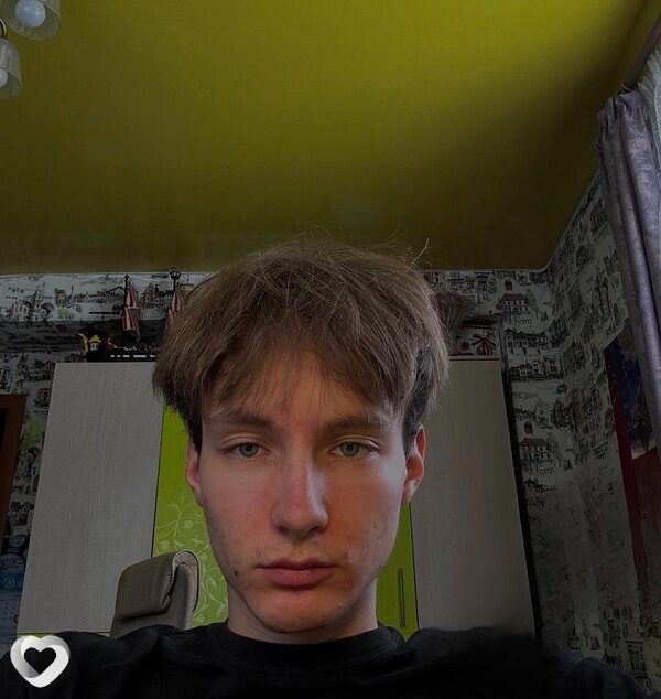 Artem, 21, Кирове — анкета №1989824