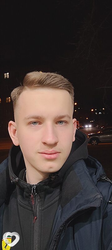 Даниил, 19, Москве — анкета №1990406