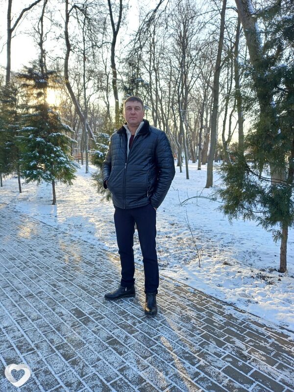 Андрей, 40, Таганроге — анкета №1990275