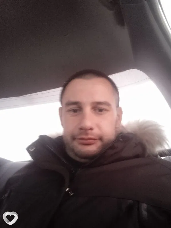 Михаил, 30, Бийске — анкета №1990716