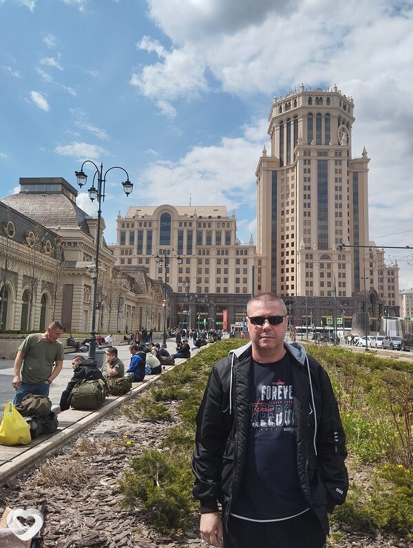 Александр, 44, Таганроге — анкета №1991140