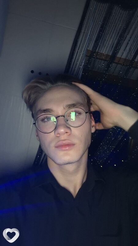 Давид, 21, Севастополе — анкета №1992077