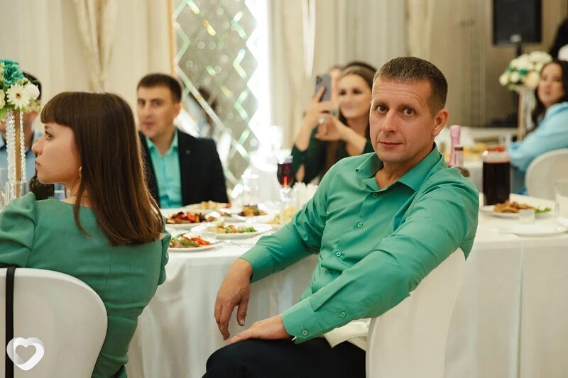 Oleg, 46, Белогорске — анкета №1992489