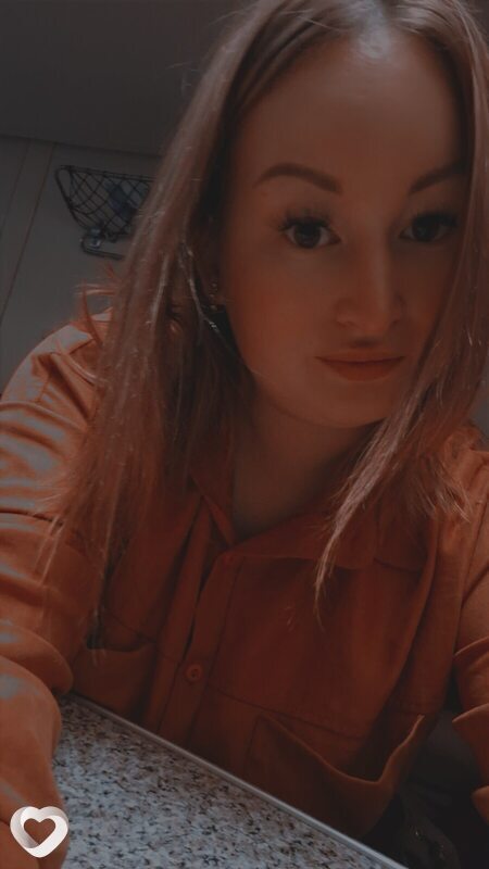 Алена, 23, Чайковском — анкета №1992121