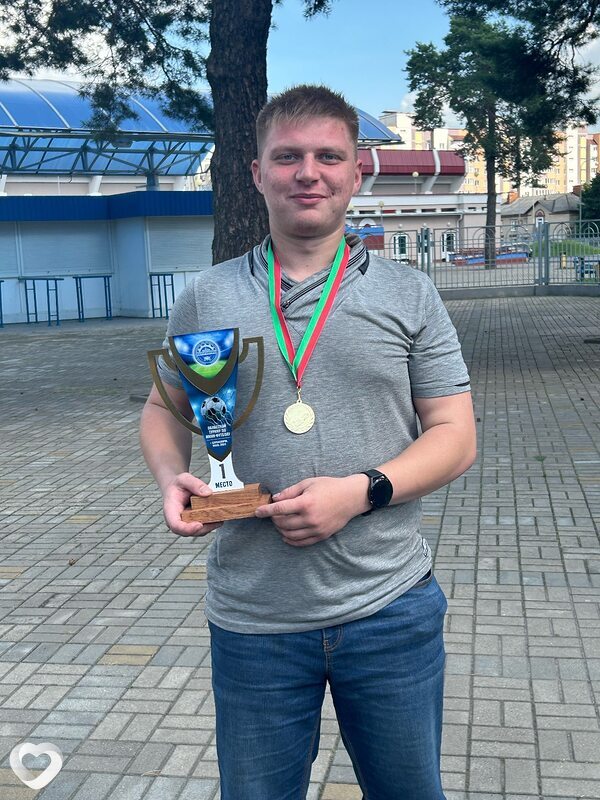 Максим, 23, Пинске — анкета №1992125