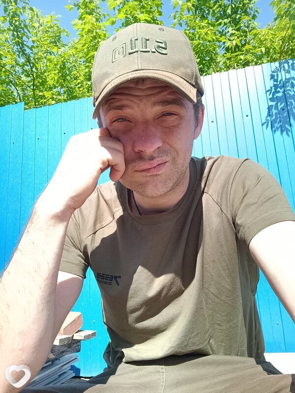 Ден, 39, Стародубе — анкета №1993244
