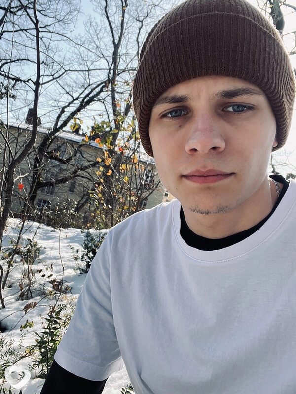 Кирилл, 23, Сочи — анкета №1993553