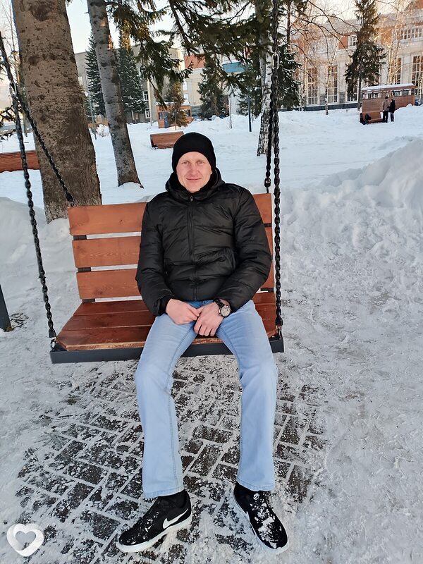 Дмитрий, 28, Горно-Алтайске — анкета №1994683