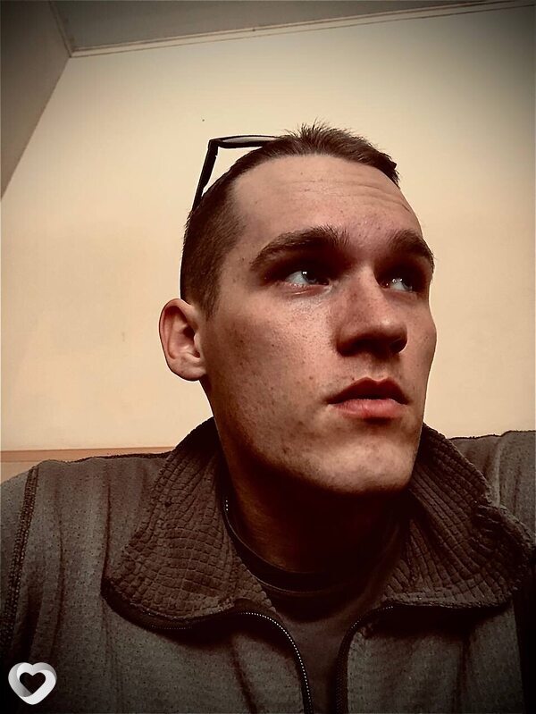 Иван, 22, Казани — анкета №1994090
