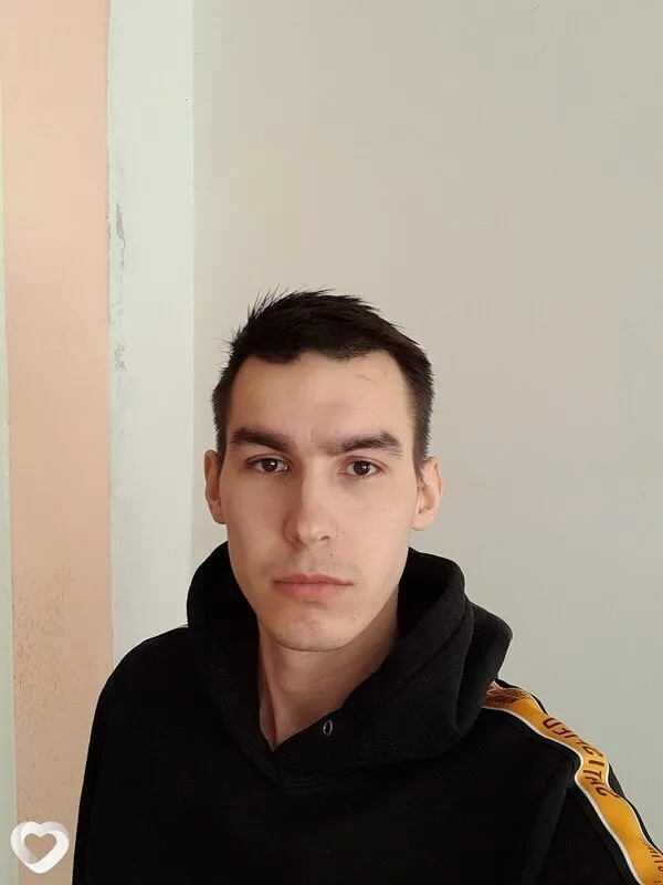 Андрей, 27, Барнауле — анкета №1995496
