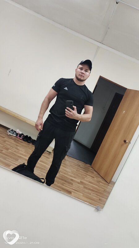 Александр, 32, Усть-Каменогорск — анкета №1995940
