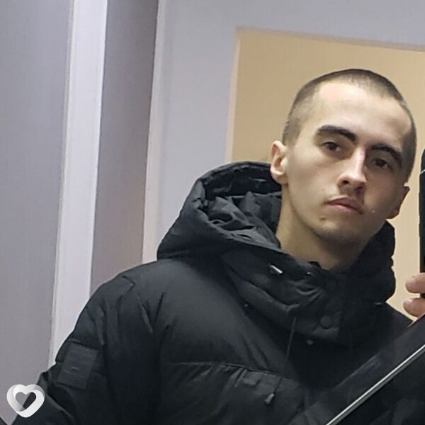 Вадим, 23, Красном Сулине — анкета №1996638