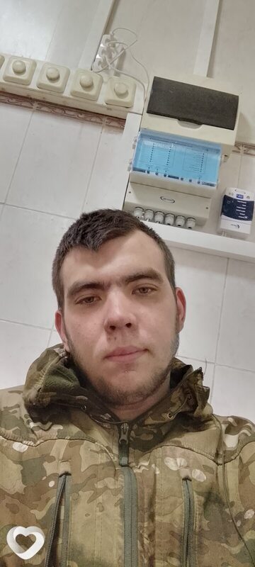 Иван, 28, Луганске — анкета №1996855