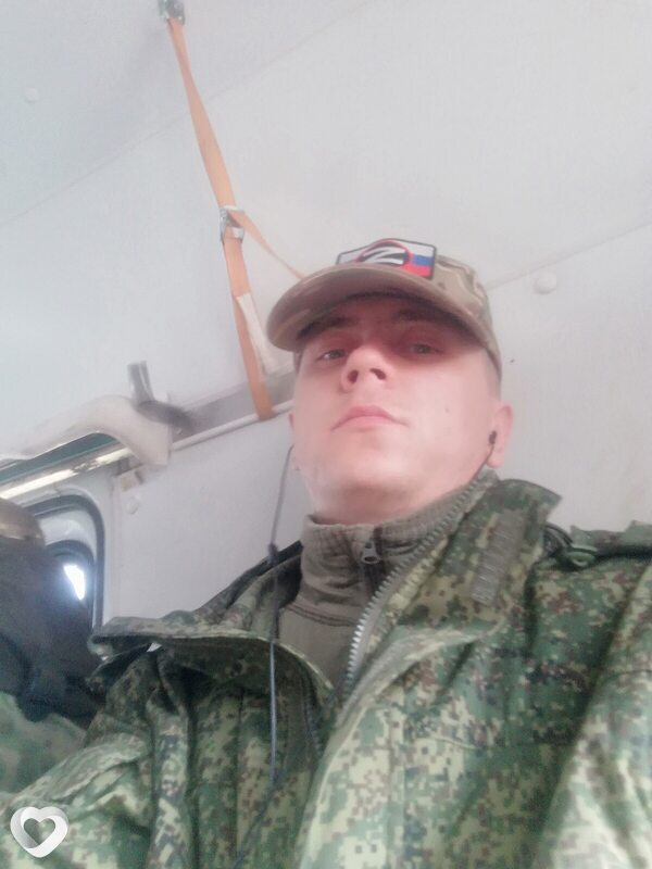 Толян, 27, Луганске — анкета №1997423