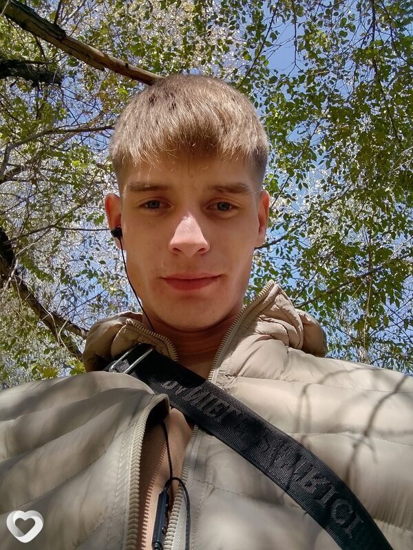 Вячеслав, 23, Улан-Удэ — анкета №1998278