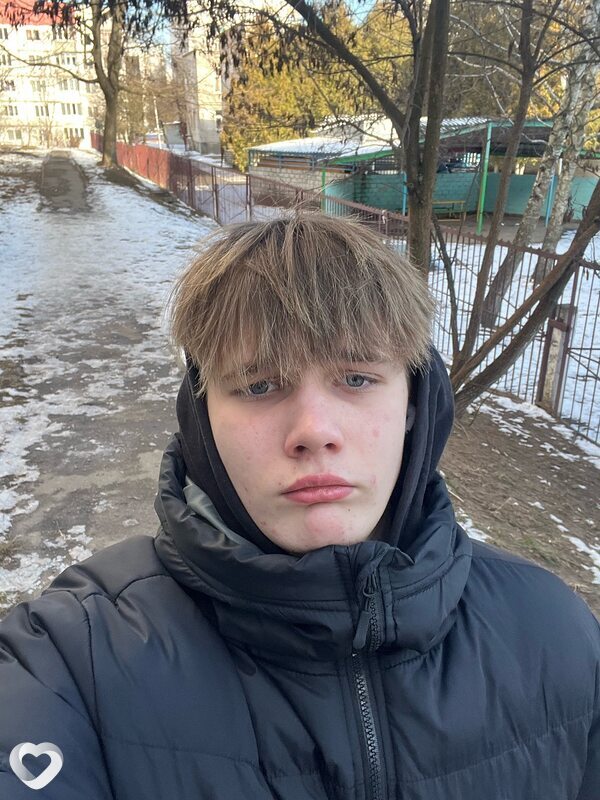 Ярик, 19, Минске — анкета №1998837