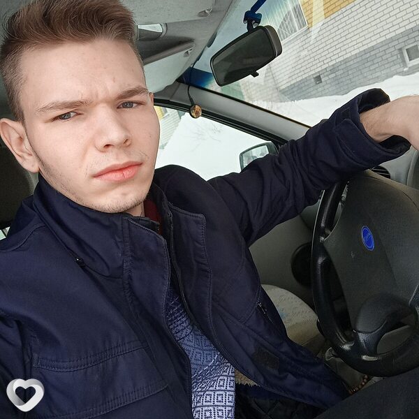 Анатолий, 22, Красноярске — анкета №1999014