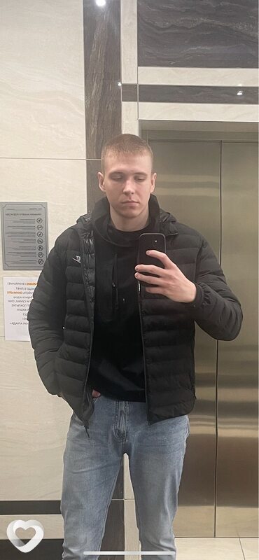 Олег, 22, Бийске — анкета №1999326