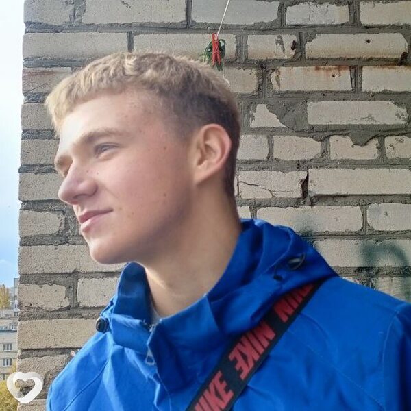 Данила, 19, Речице — анкета №1999774