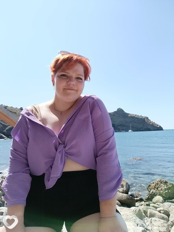 Алёна, 24, Брянске — анкета №1999984