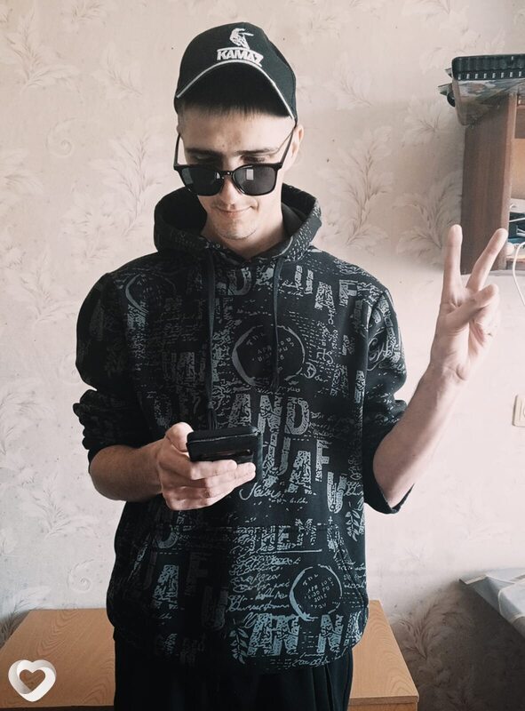 Павел, 27, Омске — анкета №2000092