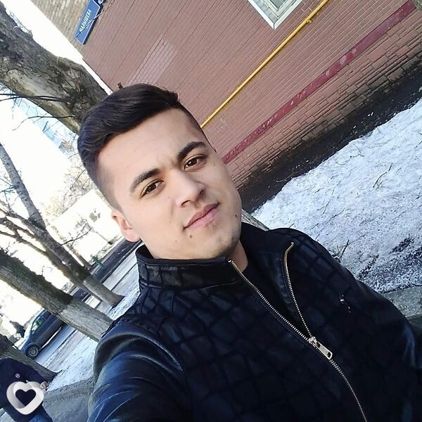Азамат, 26, Санкт-Петербурге — анкета №2000149