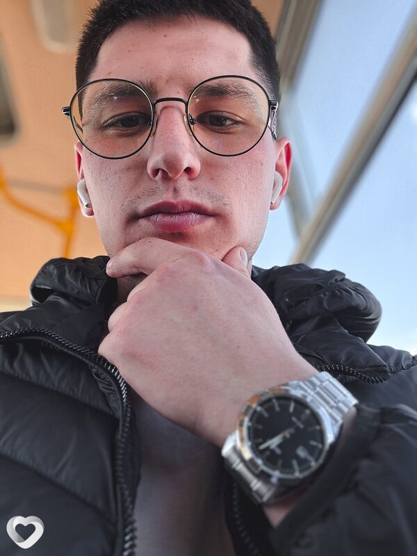 Матвей, 23, Калининграде — анкета №2001270