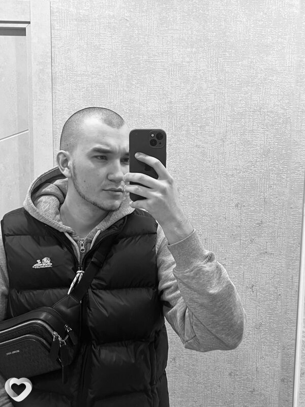 Матвей, 21, Москве — анкета №2001209