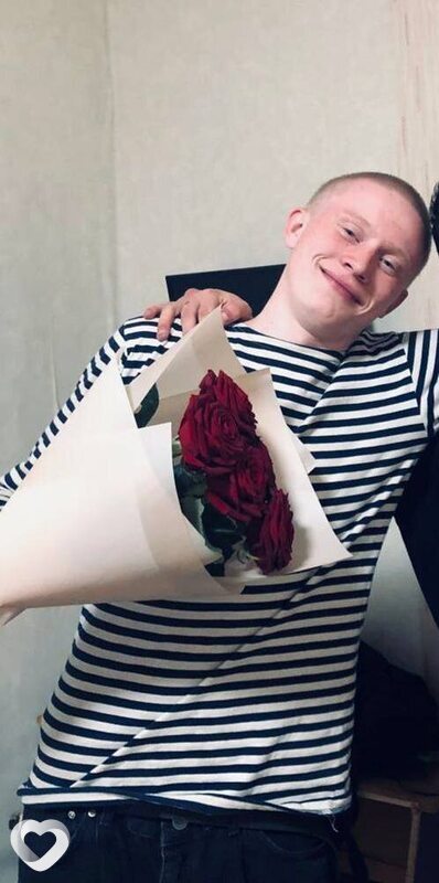 Евгений, 22, Мурманске — анкета №2001336