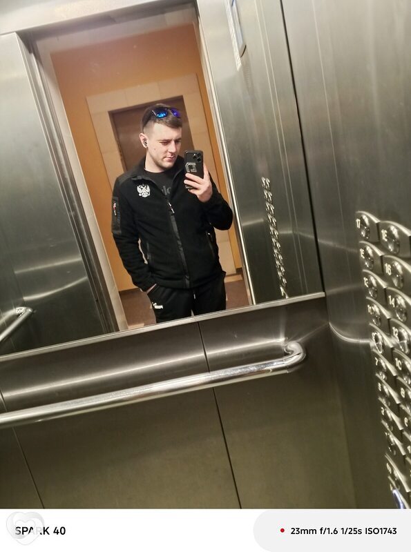 Павел, 25, Санкт-Петербурге — анкета №2001799