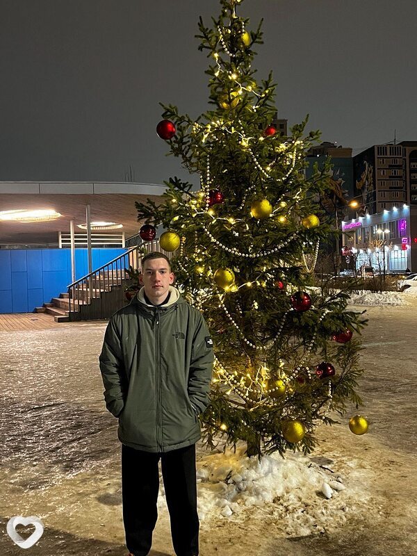 Кирилл, 22, Казани — анкета №2001699