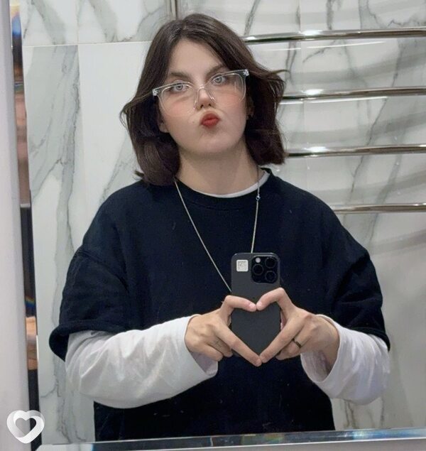Арина, 19, Ессентуках — анкета №2001599