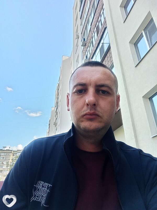 Артём, 34, Белгороде — анкета №2002072