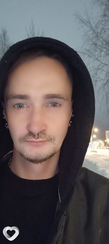 Иван, 32, Губахе — анкета №2002201