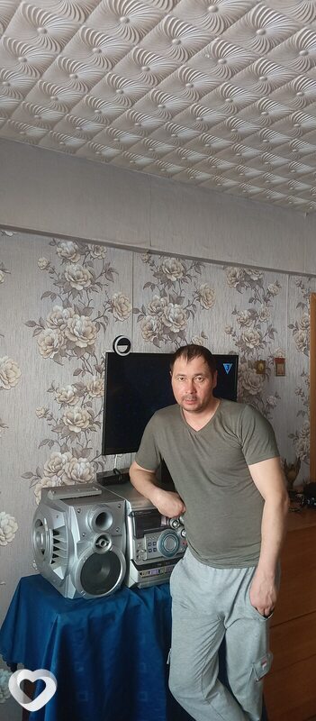 Виталий, 40, Усолье-Сибирское — анкета №2002266