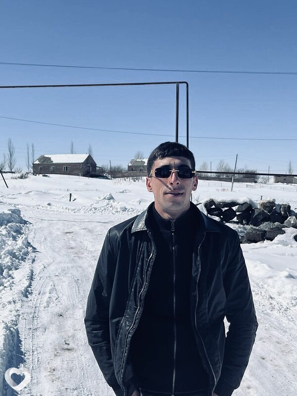 Hovo, 22, Барнауле — анкета №2002676