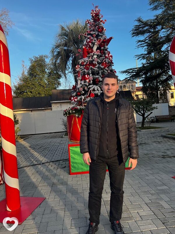 Егор, 26, Адлер — анкета №2002979