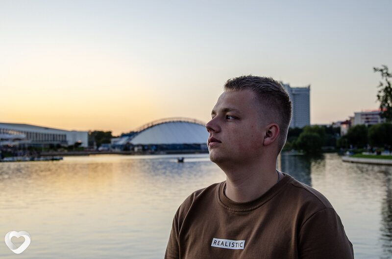 Дмитрий, 26, Минске — анкета №2003700