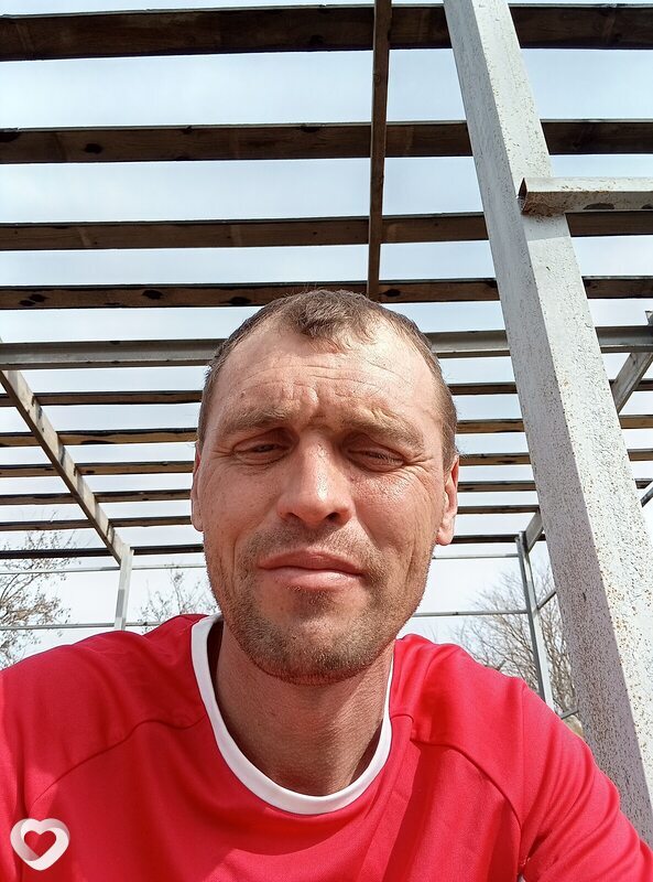 Виктор, 42, Тихорецке — анкета №2003662