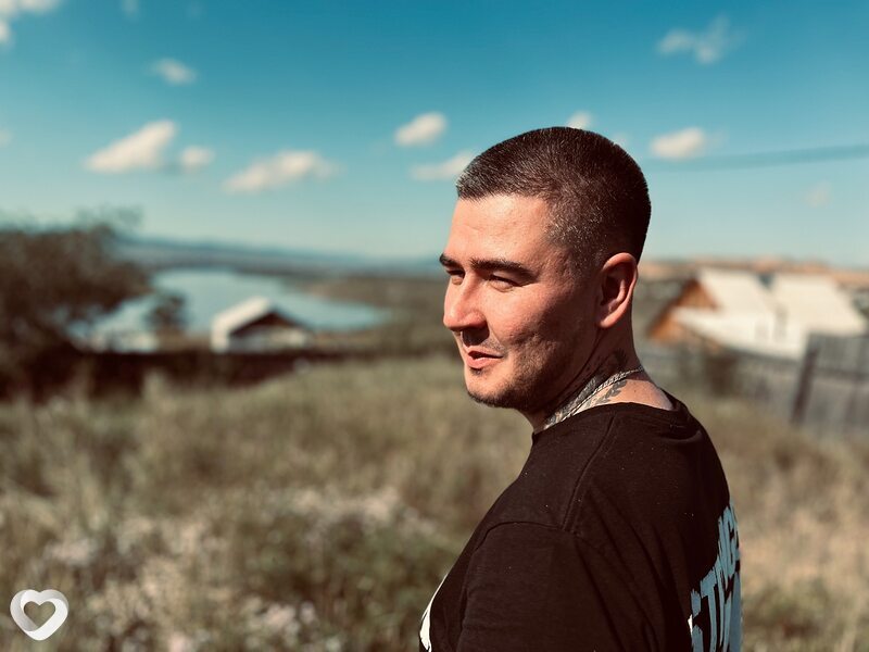 Артем, 30, Улан-Удэ — анкета №2004170