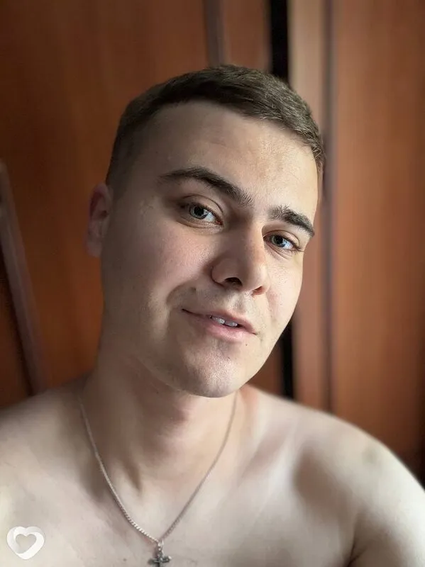 Денис, 29, Москве — анкета №2004333