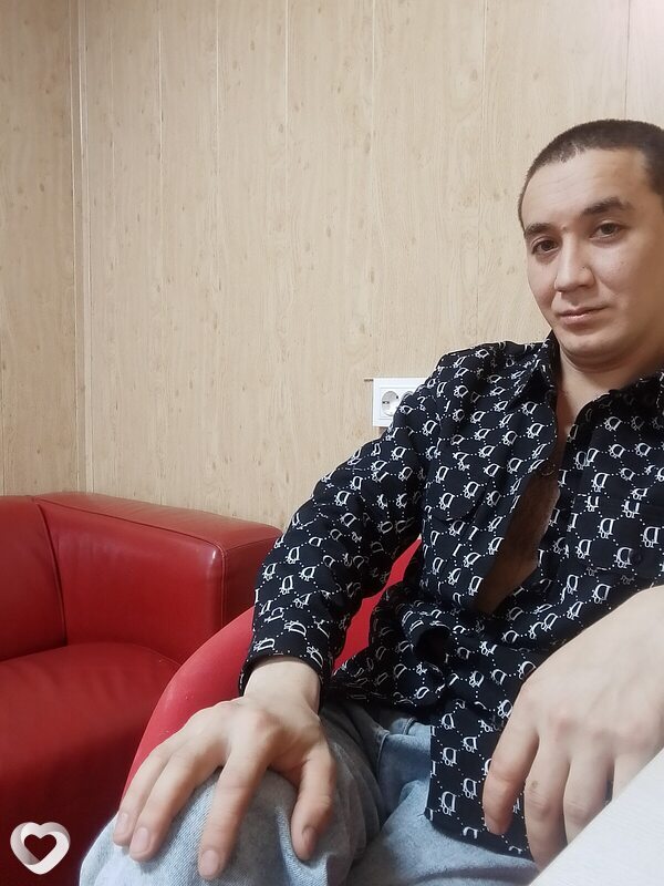 Руслан, 28, Энгельсе — анкета №2004549