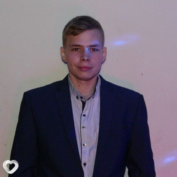Иван, 23, Днепр — анкета №2004464