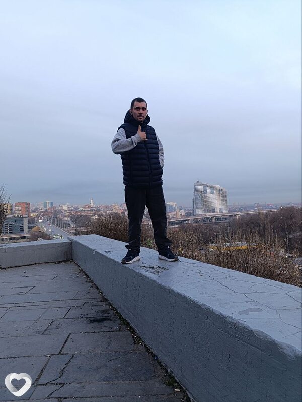 Женя, 29, Ростове-на-Дону — анкета №2004736
