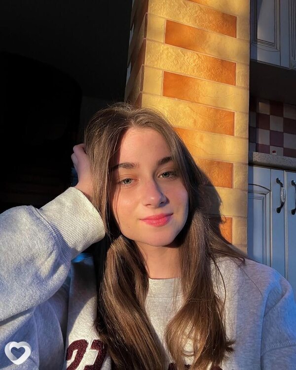 Ангелина, 25, Санкт-Петербурге — анкета №2005221