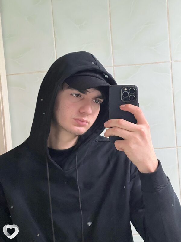 Абубакр, 20, Москве — анкета №2005397